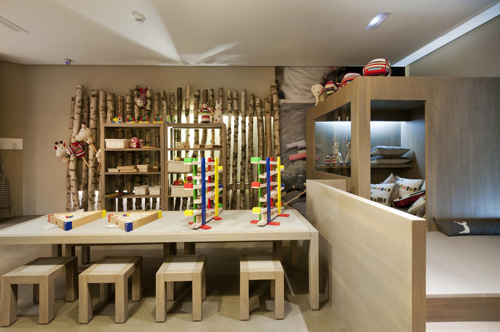 El Lodge, Ski & Spa Sierra Nevada Ngoại thất bức ảnh