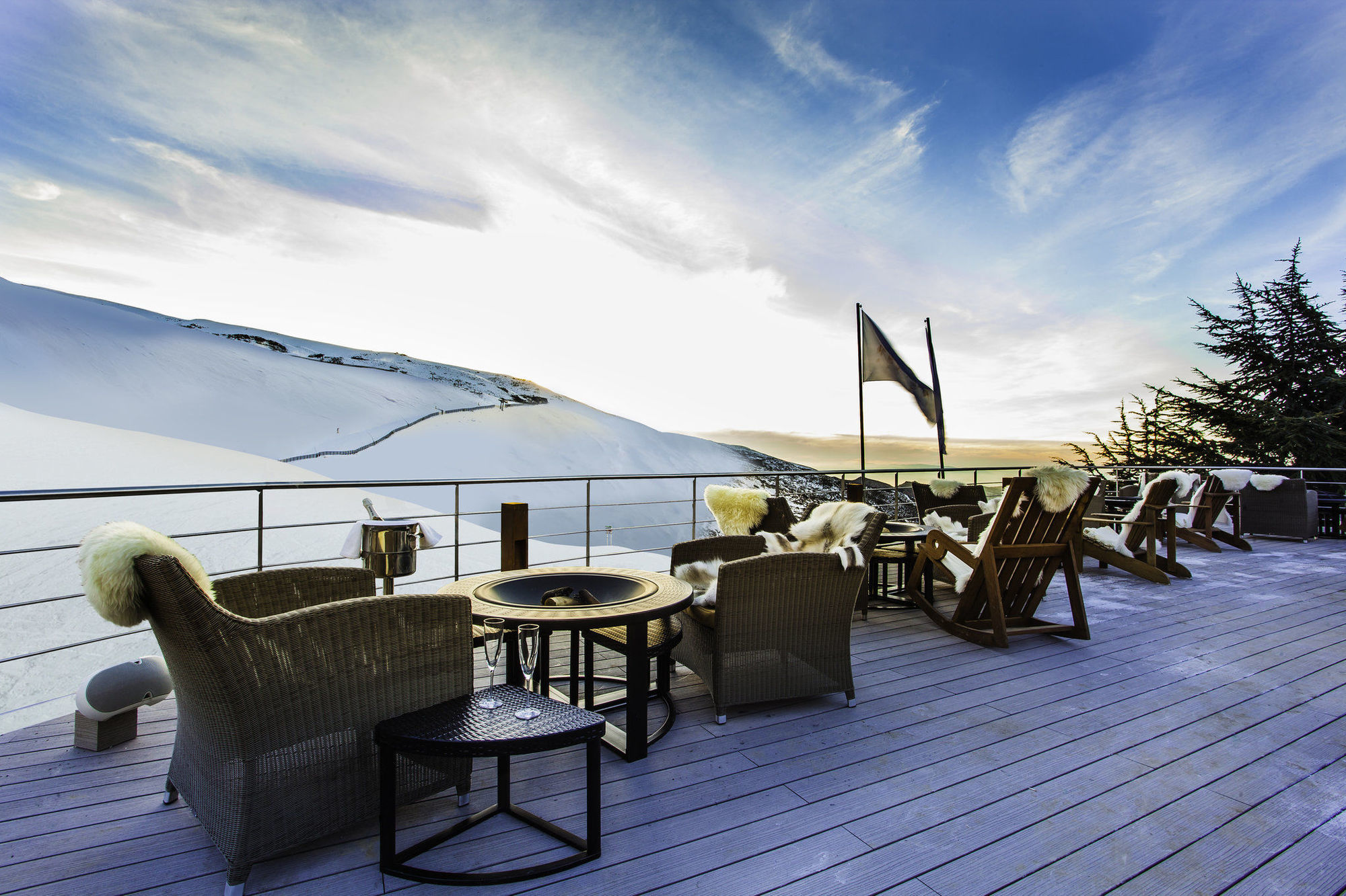 El Lodge, Ski & Spa Sierra Nevada Nhà hàng bức ảnh